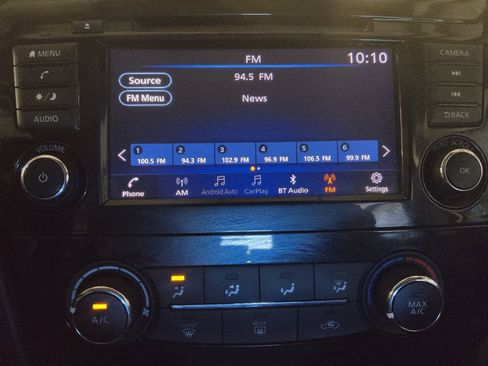 Used 2019 Nissan Rogue S AWD/4WD image 25
