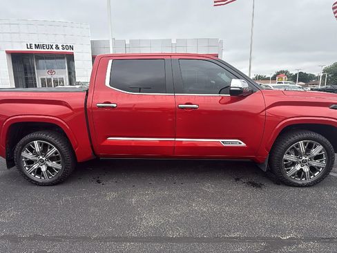 Used 2024 Toyota Tundra Capstone AWD/4WD image 8