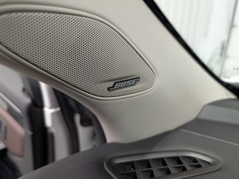 Used 2023 Honda Pilot Elite image 22
