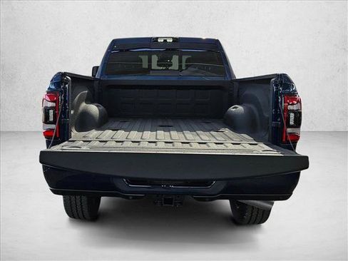 Used 2024 RAM 2500 Laramie w/ Night Edition AWD/4WD image 7