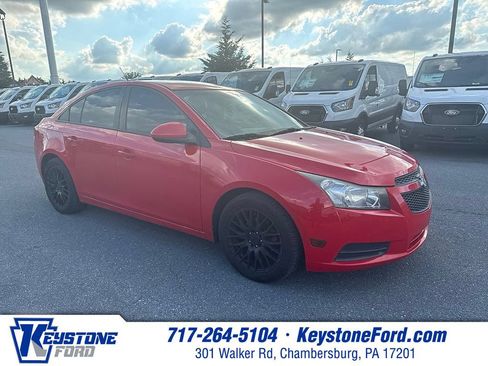 Used 2014 Chevrolet Cruze LT FWD image 1