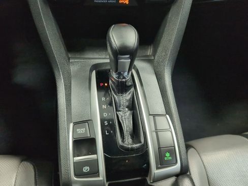 Used 2016 Honda Civic Touring image 14