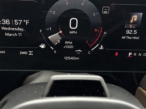 Certified 2025 GMC Yukon Denali Ultimate w/ LPO, Floor Liner Package image 12