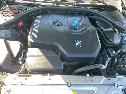 Used 2023 BMW 330e image 31