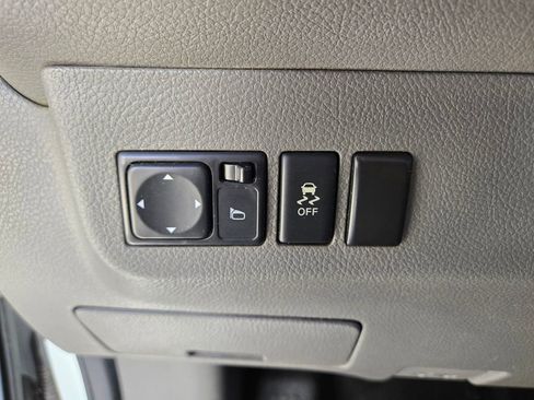 Used 2017 Nissan NV 3500 S RWD image 29