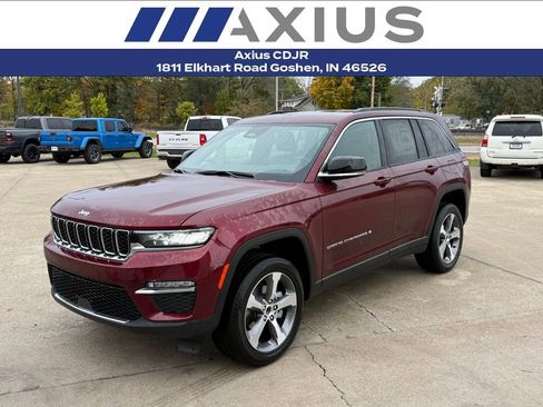 New 2025 Jeep Grand Cherokee Limited AWD/4WD image 3