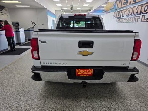 Used 2018 Chevrolet Silverado 1500 LTZ w/ Sport Package AWD/4WD image 6