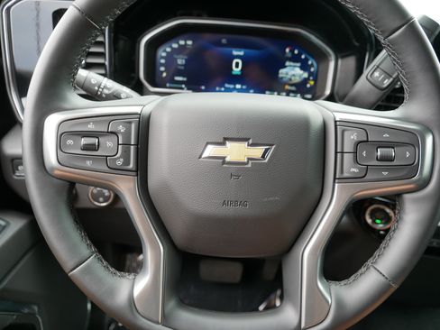 Certified 2026 Chevrolet Silverado 1500 LT AWD/4WD image 25