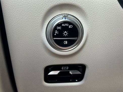 New 2026 Mercedes-Benz CLE 53 AMG 4MATIC Cabriolet image 31