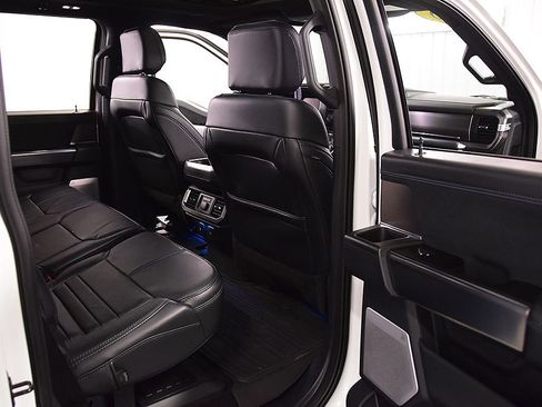 Used 2025 Ford F150 Platinum w/ Equipment Group 702A High image 33