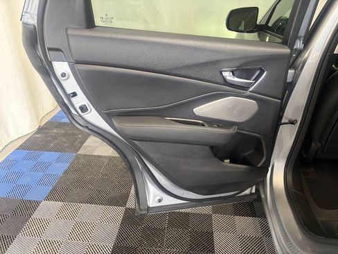 Used 2025 Acura RDX SH-AWD w/ Advance Package image 9