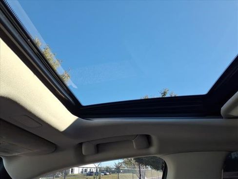 Used 2022 Lexus ES 350 w/ Premium Package image 28