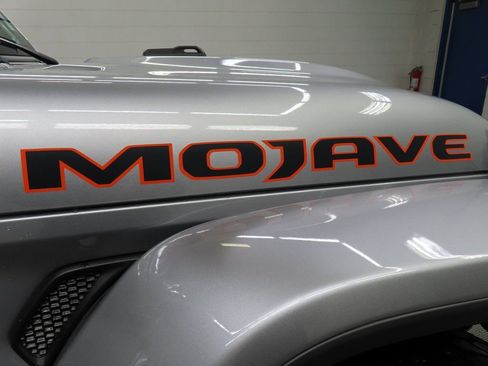 Used 2021 Jeep Gladiator Mojave image 42