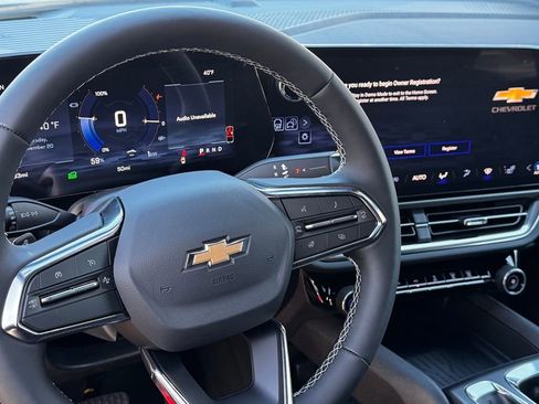 New 2026 Chevrolet Equinox EV LT w/ Comfort Package image 23