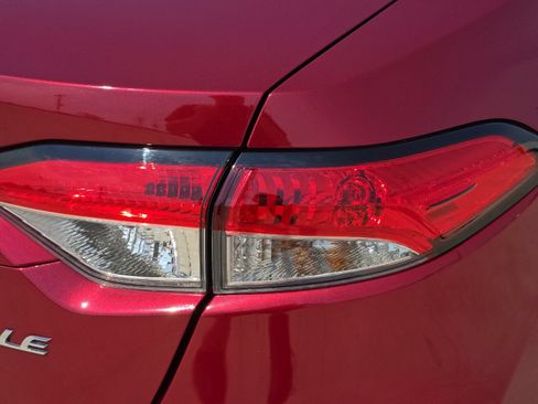 Certified 2024 Toyota Corolla LE FWD image 23