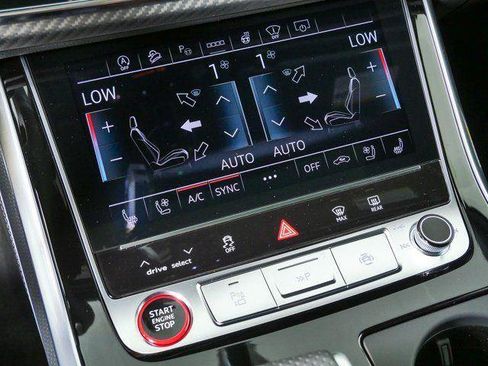 New 2026 Audi SQ7 Prestige AWD/4WD image 18