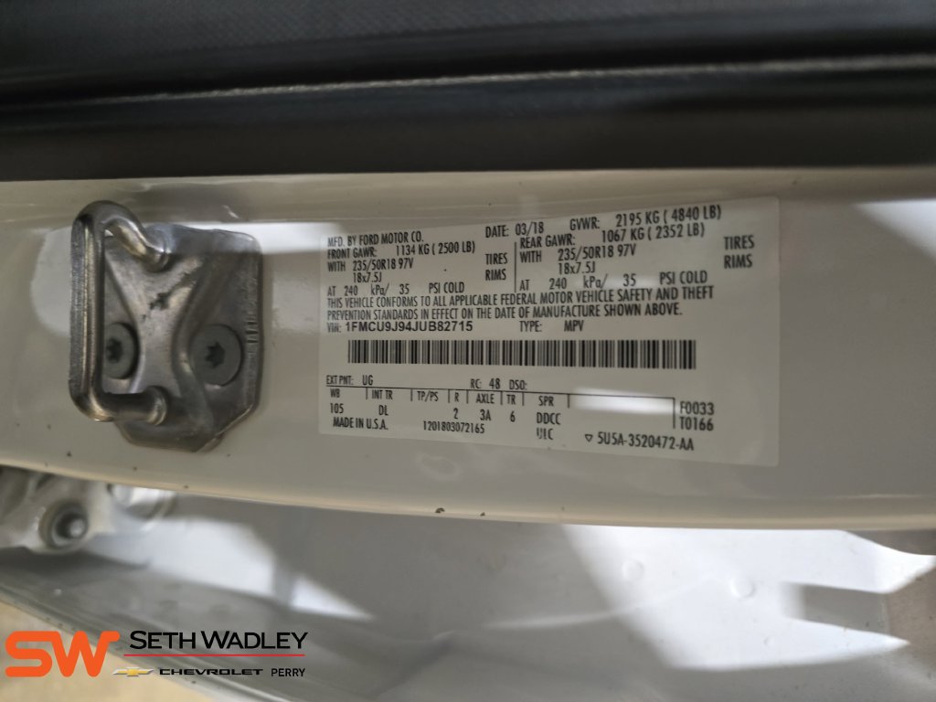 Used 2018 Ford Escape Titanium AWD/4WD image 34