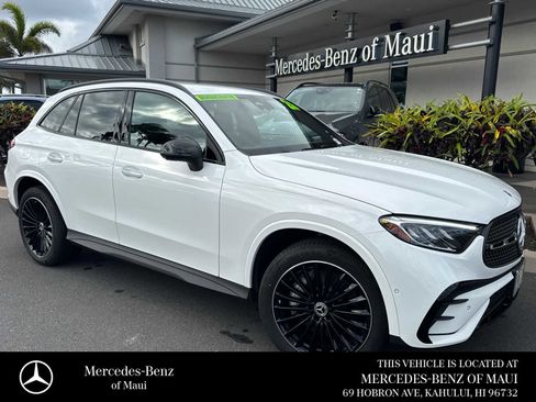 Used 2026 Mercedes-Benz GLC 300 image 1