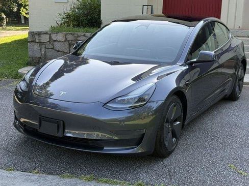 Used 2021 Tesla Model 3 Standard Range Plus RWD image 15