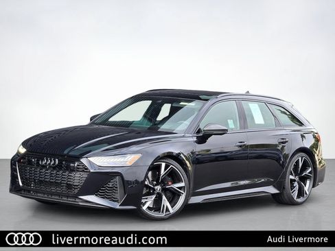 Used 2022 Audi RS 6 AWD/4WD image 1
