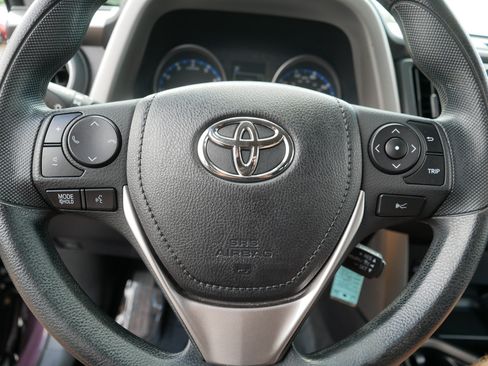 Used 2018 Toyota RAV4 LE w/ All Weather Liner Package AWD/4WD image 24