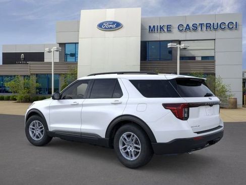 New 2026 Ford Explorer Active image 4