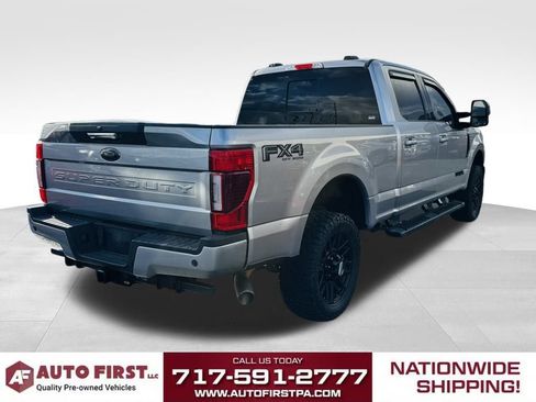 Used 2021 Ford F350 Lariat image 3