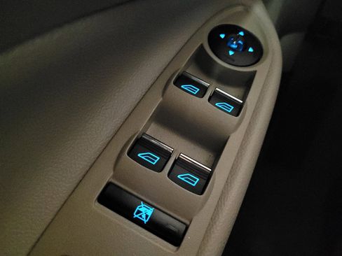 Used 2016 Ford Escape Titanium FWD image 27