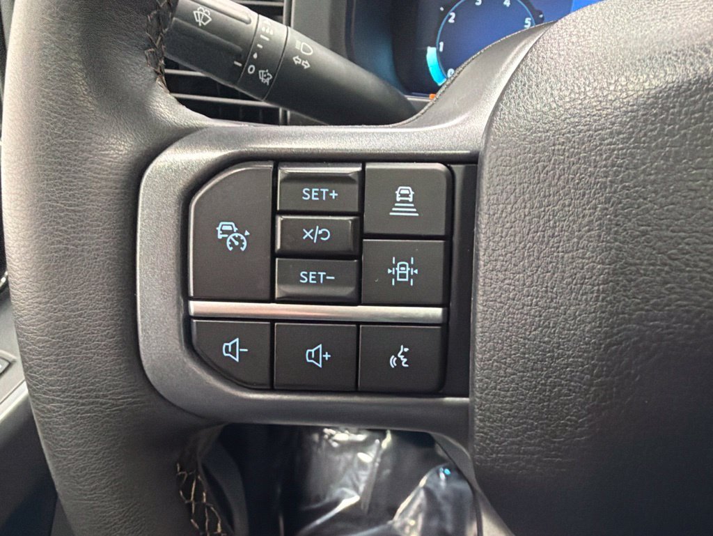 Used 2025 Ford F150 Lariat w/ Equipment Group 502A High AWD/4WD image 36