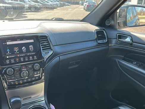 Used 2021 Jeep Grand Cherokee High Altitude AWD/4WD image 24
