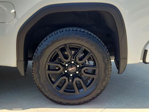 Certified 2026 GMC Sierra 1500 Elevation w/ Elevation Premium Package AWD/4WD image 33