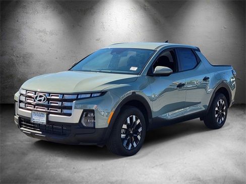 New 2025 Hyundai Santa Cruz SE image 4