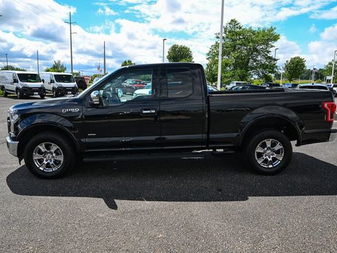 Used 2017 Ford F150 Lariat w/ Equipment Group 502A Luxury AWD/4WD image 8