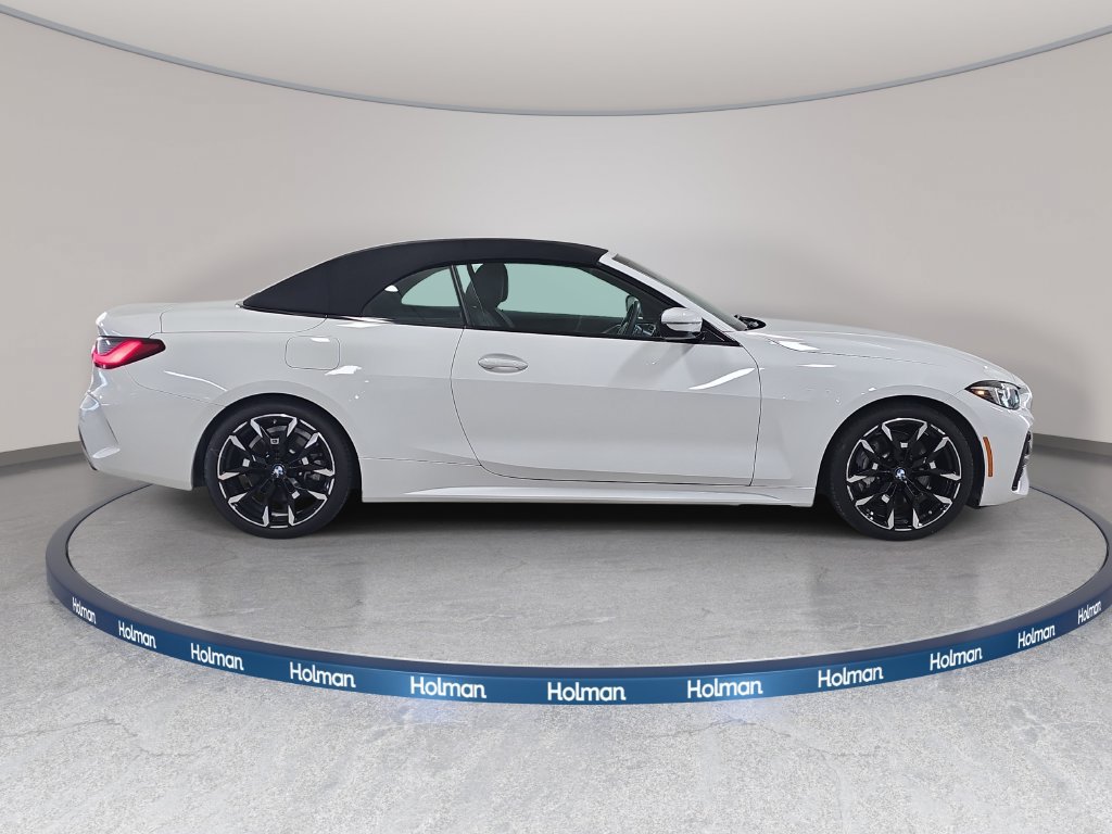 Certified 2026 BMW 430i Convertible RWD image 6