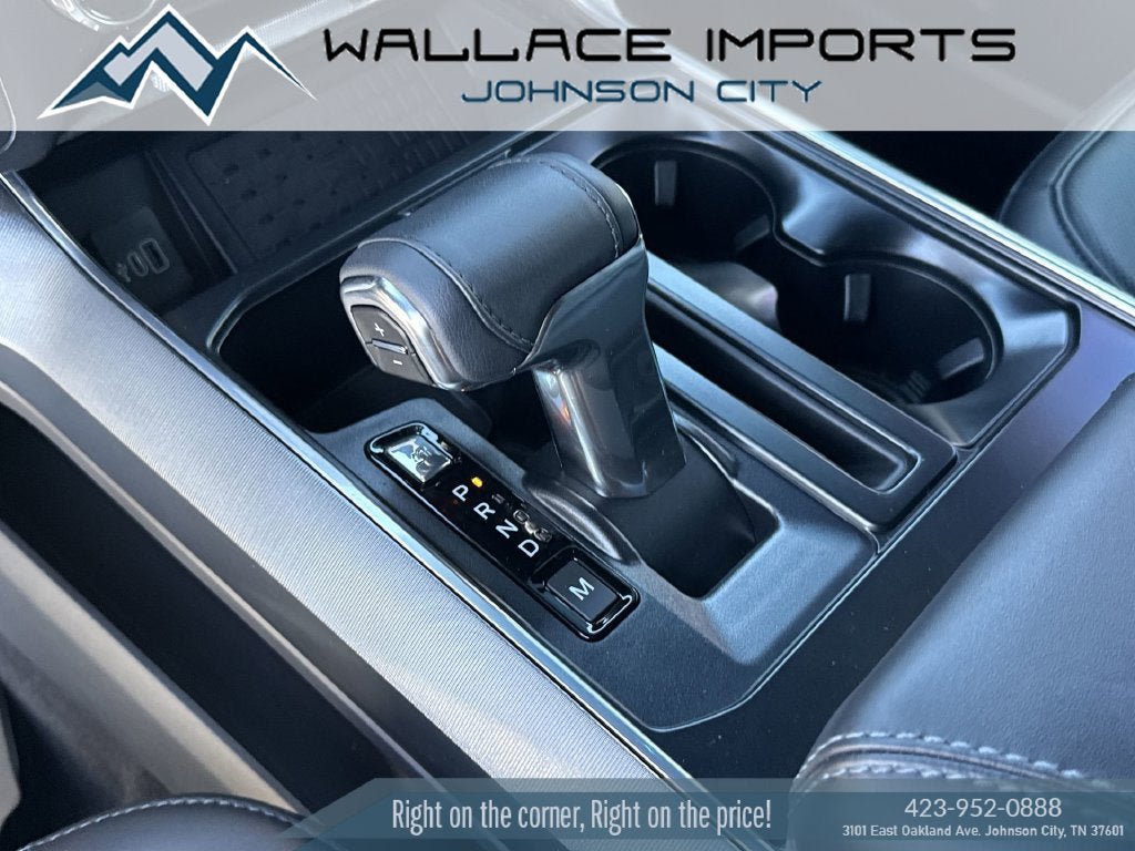 Used 2025 Ford F150 Platinum w/ FX4 Off-Road Package AWD/4WD image 17