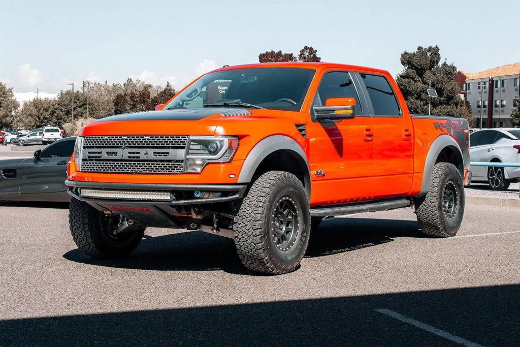 Used 2014 Ford F150 Raptor w/ Equipment Group 801A Luxury AWD/4WD image 3