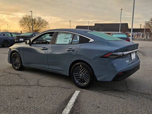 New 2026 Nissan Sentra SV w/ SV Convenience Package image 9