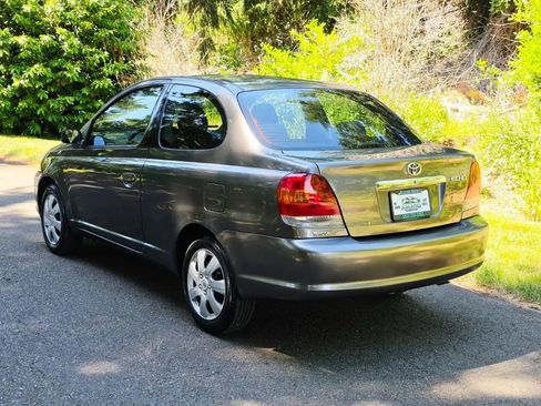 Used 2003 Toyota Echo Coupe FWD image 3