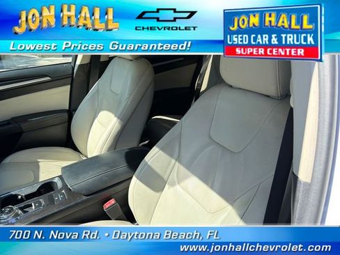 Used 2017 Ford Fusion Titanium FWD image 21