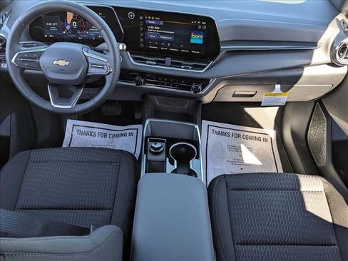 New 2026 Chevrolet Equinox LT image 14