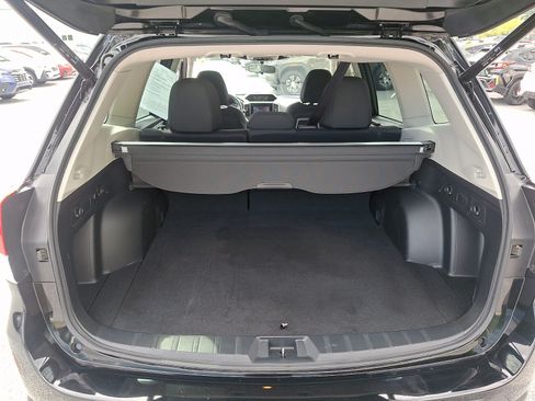 Certified 2023 Subaru Forester Premium AWD/4WD image 30