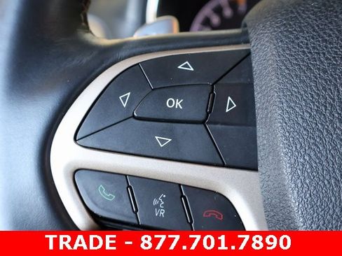 Used 2015 Jeep Grand Cherokee Overland image 22