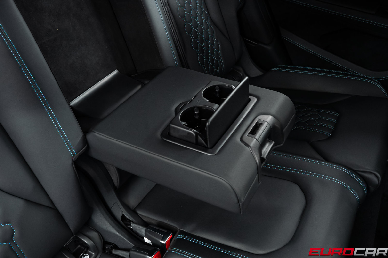 Used 2024 Lamborghini Urus Performante AWD/4WD image 47