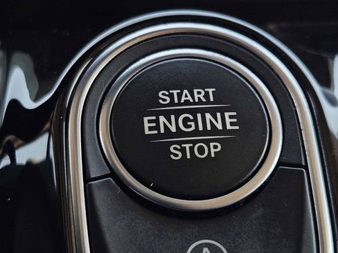 Used 2021 Mercedes-Benz GLA 250 4MATIC image 20