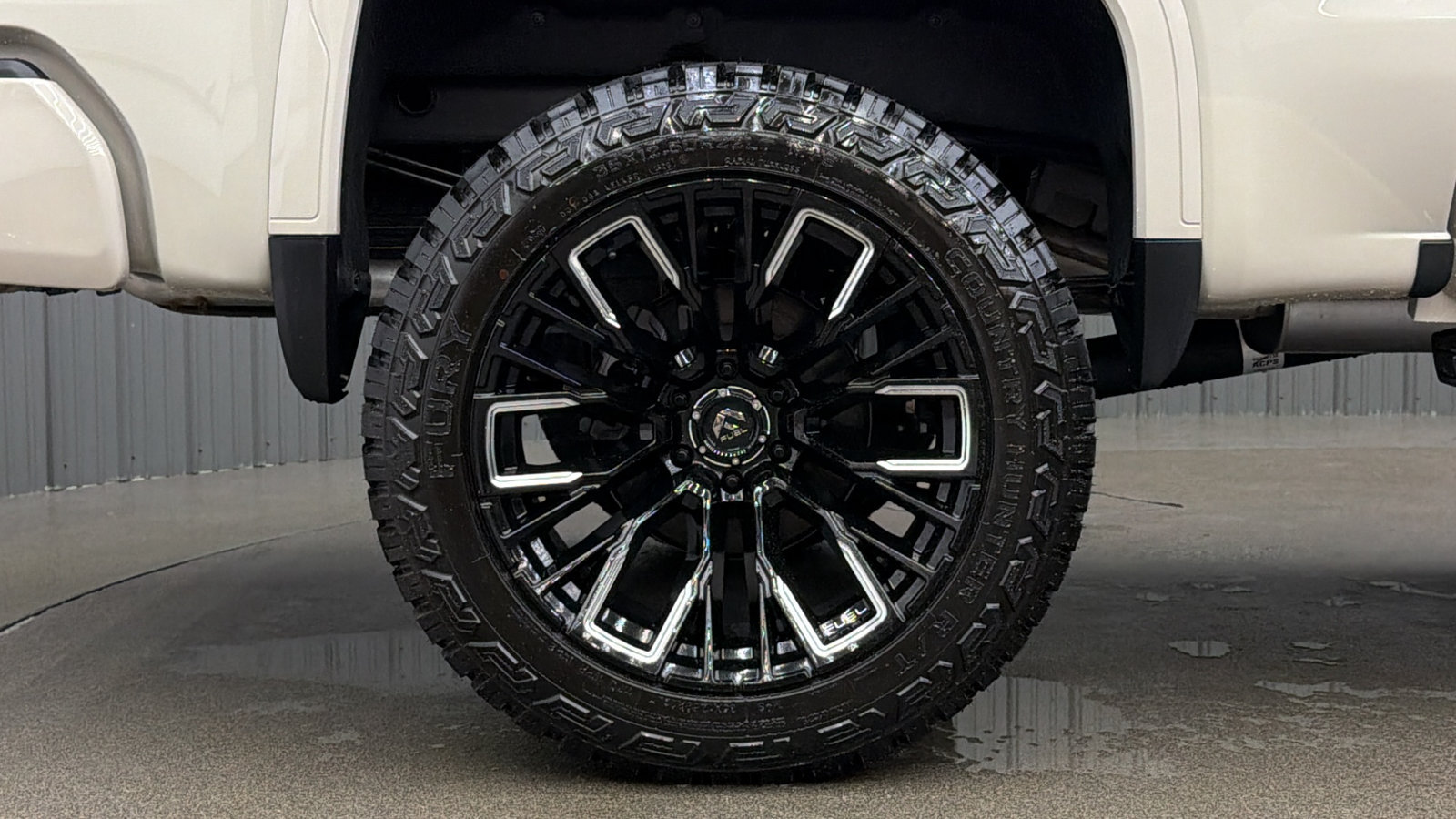 Used 2026 GMC Sierra 1500 Denali Ultimate AWD/4WD image 11