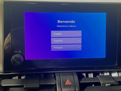 Used 2023 Toyota RAV4 XLE w/ Convenience Package image 27