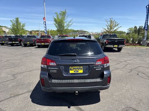 Used 2011 Subaru Outback 2.5i Limited w/ PWR Moonroof Pkg AWD/4WD image 7