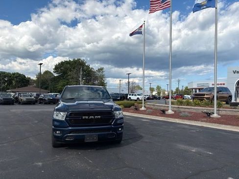 Used 2019 RAM 1500 Big Horn AWD/4WD image 10