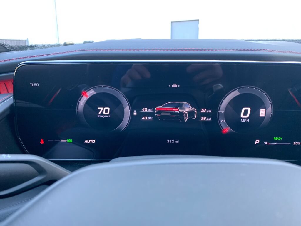 Used 2024 Dodge Charger Daytona R/T w/ Plus Group AWD/4WD image 19