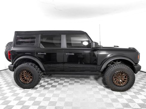 Used 2024 Ford Bronco Big Bend AWD/4WD image 3